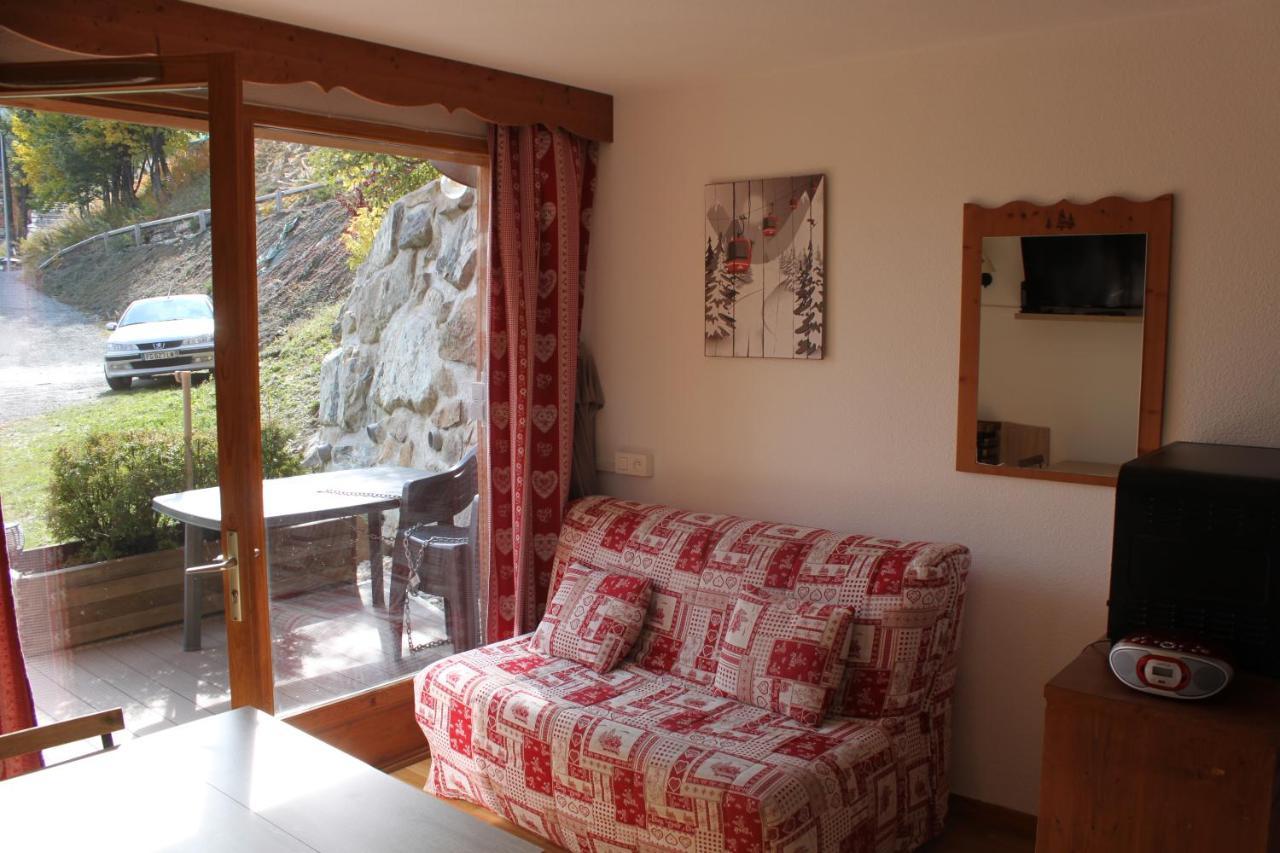 Apartment Puy Saint Vincent 1800 - 6 Personnes *